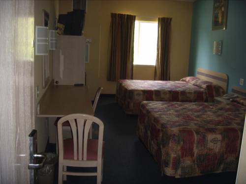 Relax Inn - Memphis South Haven Room photo
